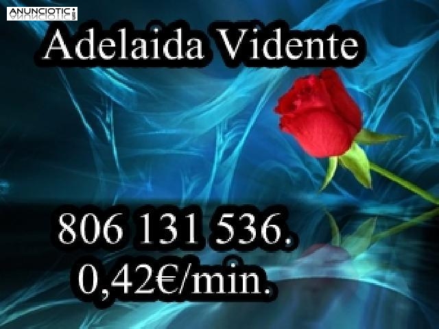 Tarot muy económico Adelaida 806 131 536. 0,42/min.**