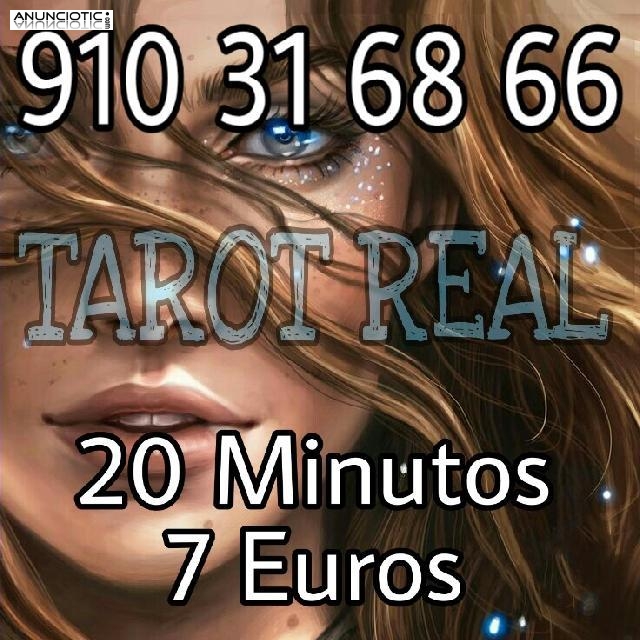 Por 20 minutos 7 euros tarot y videntes. 