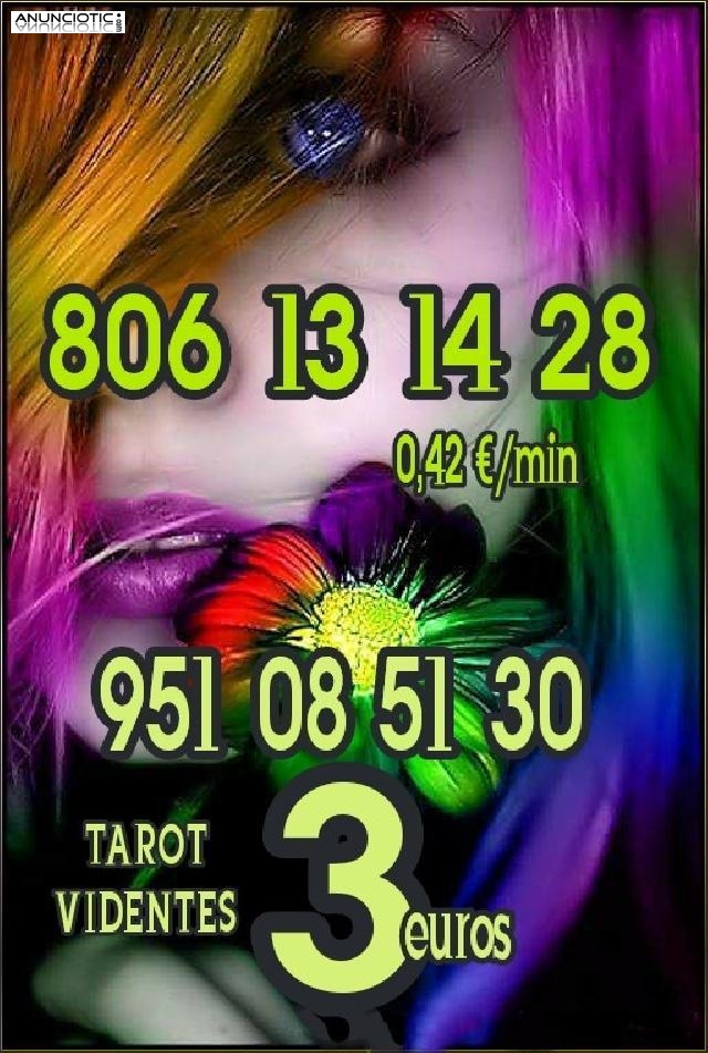 Tarot y videntes 3 eur.