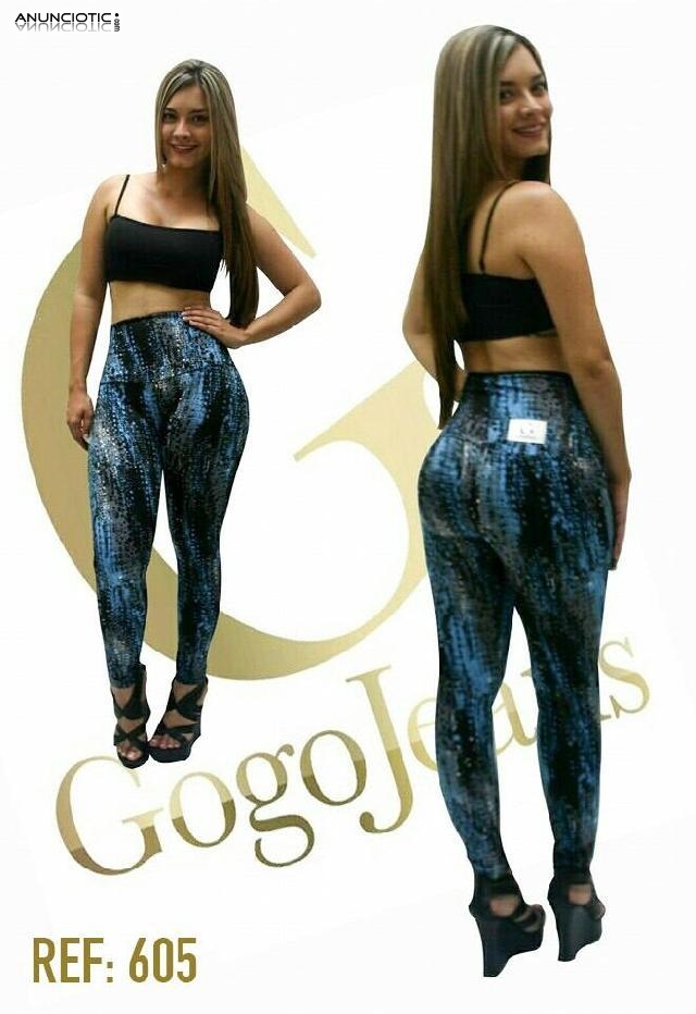 Leggins encantadores de la Moda Latina.