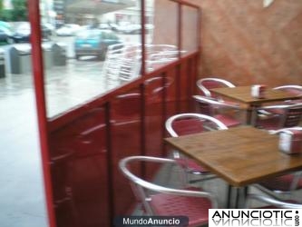 mamparas y biombos de aluminio para bares y cafes.