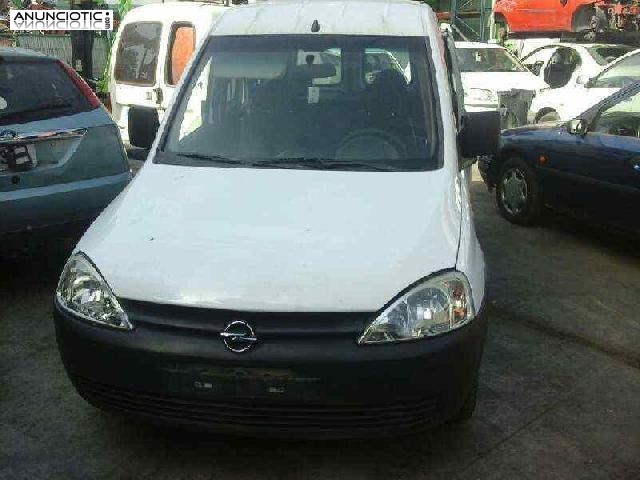 Faro der. de opel - combo