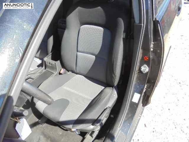 Compresor mazda 3 cc2961450g