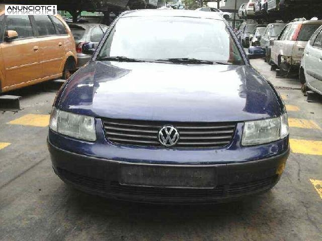 Faro der. de volkswagen-(346417)