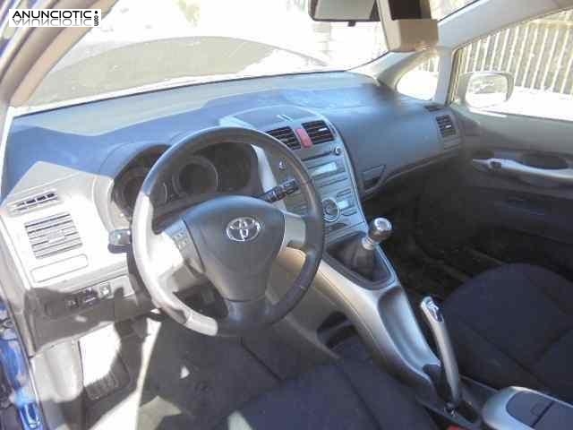 Despiece de toyota auris active 1.3 16v