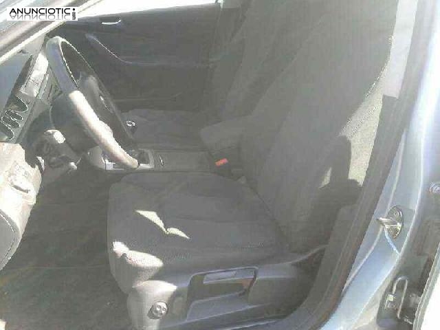 Despiece de volkswagen passat berlina