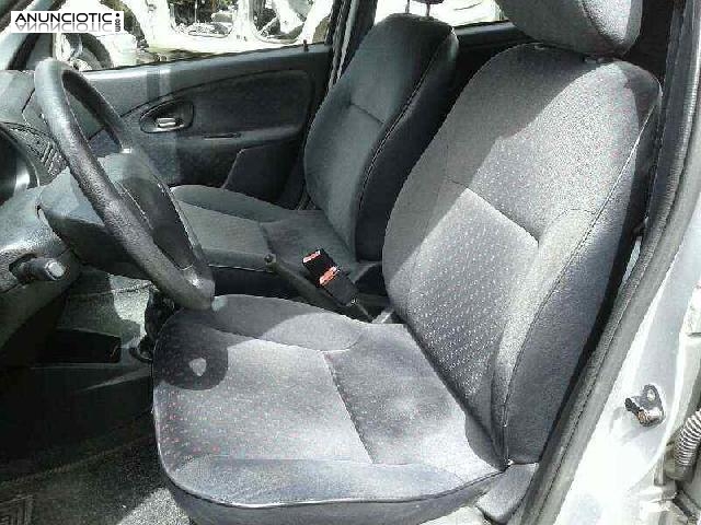 Despiece completo de citroen saxo 1.4