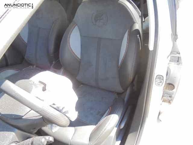 Asiento delantero izquierdo 3508411