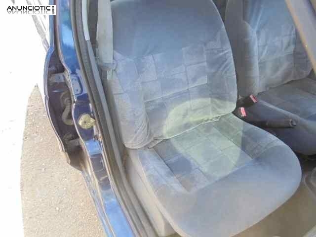 Asiento delantero derecho 3629999