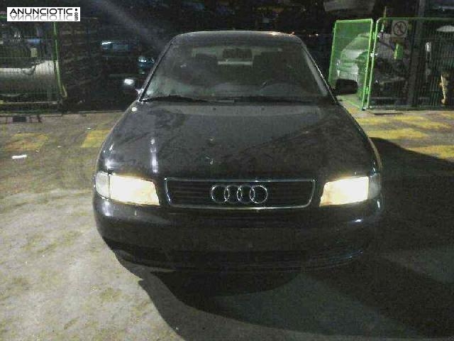 Piloto trasero izquierdo de audi-430741