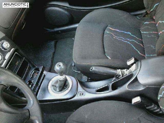 Cerradura capot de hyundai coupe