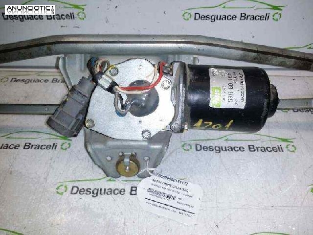 Motor limpia delantero de renault kangoo