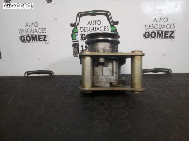 103774 bomba peugeot 405 berlina clim