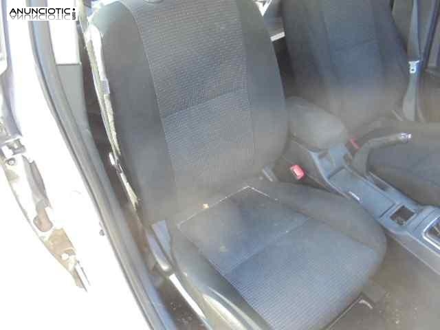 Asiento delantero derecho 4002345