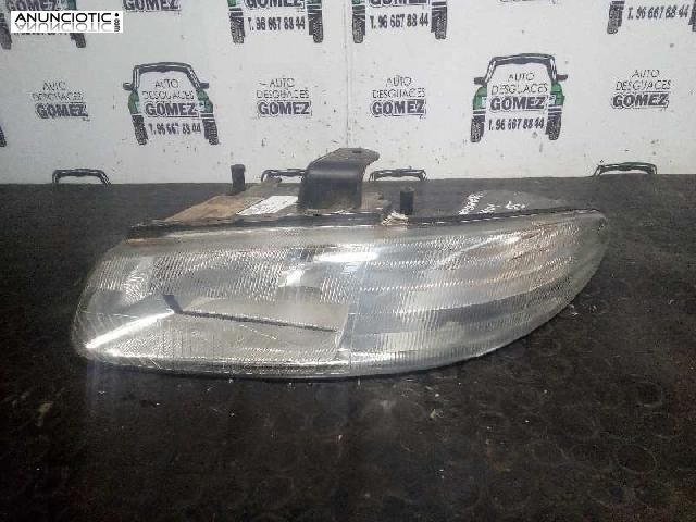 1136174 faro chrysler voyager 3.3 se