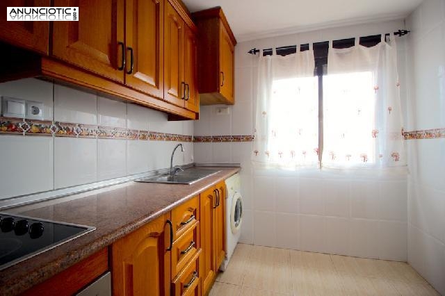 Chalet independiente con sotano junto al mar Torrevieja