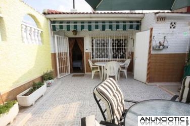 TORREVIEJA BUNGALOW,AMPLIO JARDIN SIN VECINOS 2 HABS 56.000 EUROS