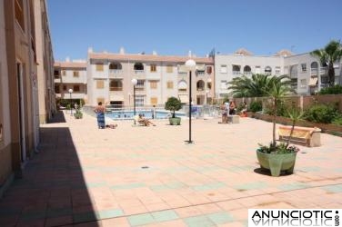 TORREVIEJA,MUY CERCA PLAYA 3 HABS,PISCINA,69.900 EUROS