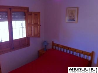 ZONA CERCANA GUARDAMAR DEL SEGURA BUNGALOW CON AJRDIN 32.000 EUROS.URGE SU VENTA!!!!!