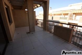 TORREVIEJA,CERCA PLAYA 3 HABS,2 BAÑOS DUPLEX 69.000 EUROS. 