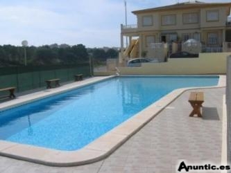 ORIHUELA-COSTA 3 HABS PISCINA 89.000 EUROS. 