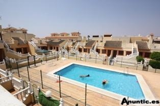 TORREVIEJA,BUNGALOW 2 HABS,PISCINA 66.000 EUROS. 