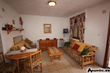 TORREVIEJA GRAN BUNGALOW AMPLIO JARDIN 2 HABS 39.000 E 