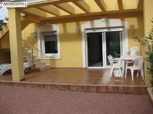 Se vende precioso bungalow en la zona de venta