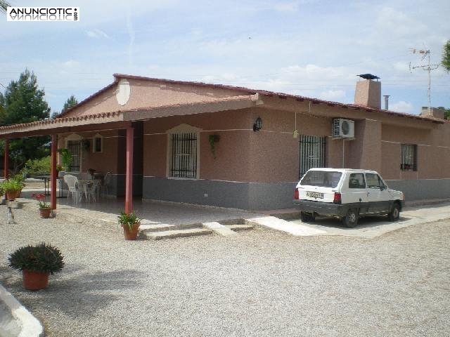 Casa chalet en zona cachapet 