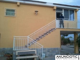 VENDO CHALET en CTRA. AGOST-ALICANTE