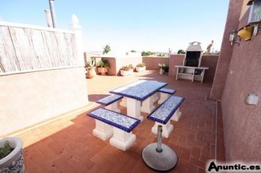 TORREVIEJA,BUNGALOW CON GRAN SOLARIUM PRIVADO 2 HABS 76.000E 