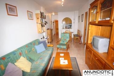 TORREVIEJA,ZONA CENTRO 2 HABS 67.000 EUROS.PISCINA 