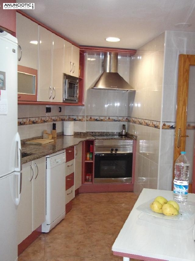 Se vende piso en benidorm muy completo