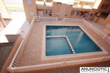 TORREVIEJA VIVIENDA CON  ,PISCINA,CERCA PLAYA 47.500 EUROS