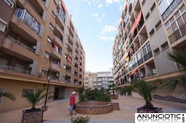 TORREVIEJA APTO CON UNA HABITACION,CERCA PLAYA 37.000 EUROS