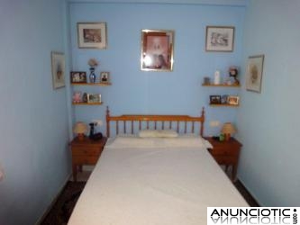 TORREVIEJA,BUNGALOW CON PISCINA,SOLARIUM.29.000 EUROS