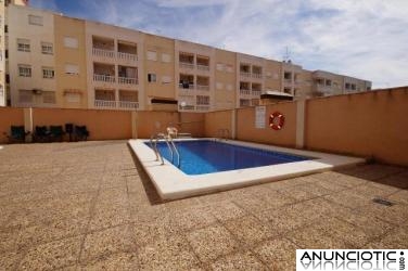 TORREVIEJA,2 HABS,PISCINA 53.000 EUROS.