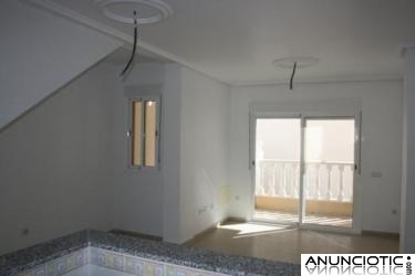 ZONA GUARDAMAR ,BUNGALOW CON GRAN SOLARIUM PRIVADO 2 HABS 65.000E