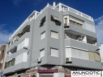 TORREVIEJA VIVIENDA CON  ,PISCINA,CERCA PLAYA 42.000 EUROS