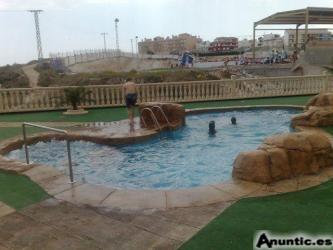 ZONA CERCANA A PLAYAS DE ORIHUELA Y TORREVIEJA 2 HABS ,PISCINA GRAN TERRAZA.62.000 EUROS.