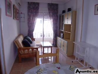 TORREVIEJA,2 HABS APARTAMENTO MUY BONITO.72.000 EUROS