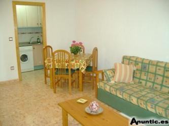 TORREVIEJA,CERCA PLAYA 3 HABS,89.000 EUROS 