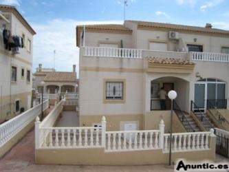 ORIHUELA-COSTA 3 HABS,GRAN JARDIN  85.000 EUROS,PISCINA. 