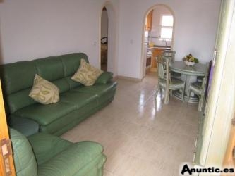 ORIHUELA-COSTA 3 HABS,GRAN JARDIN  85.000 EUROS,PISCINA. 