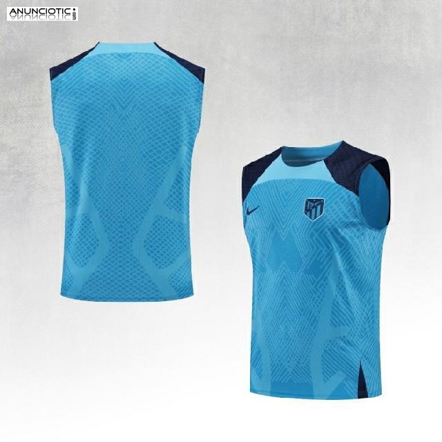 Entrena como un auténtico rojiblanco con la camiseta de entrenamiento del A