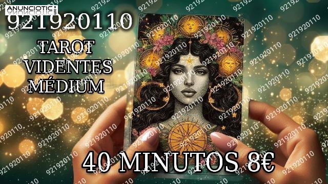 Tarotistas consultas tirada de tarot fiable