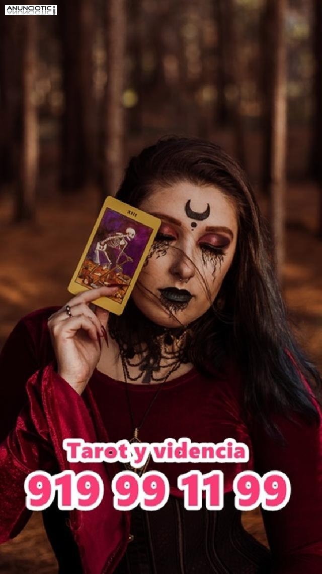 Transforma tu vida con el tarot 30 min 10 euros