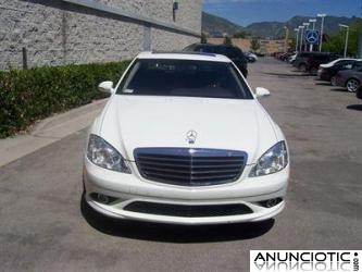 Mercedes-Benz S-Class S550 4MATIC Sedan a 3800