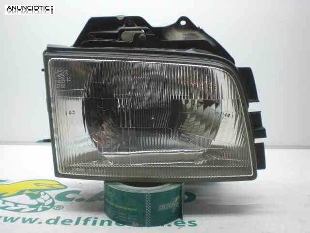 Faro derecho 797084 opel monterey 4jx1