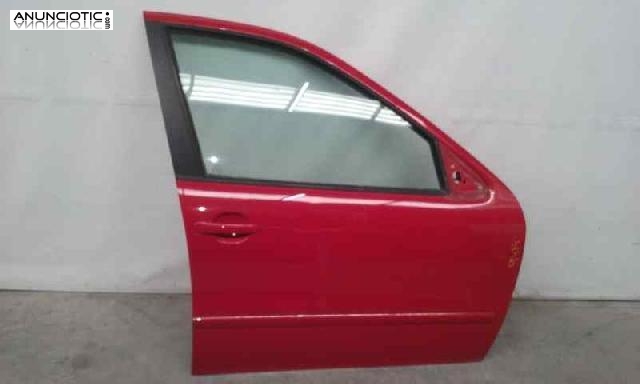 Puerta delantera derecha 3509653 seat